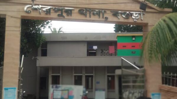 শেরপুরে ভুল চিকিৎসায় শিশু মৃত্যুর অভিযোগে চিকিৎসক গ্রেফতার