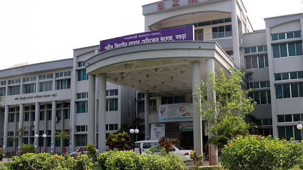 বগুড়া শজিমেক হাসপাতাল থেকে দেড় লাখ টাকা চুরি