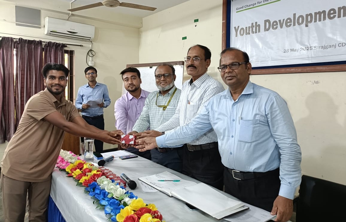রায়গঞ্জে একদিনের যুব প্রশিক্ষণ কর্মশালা অনুষ্ঠিত