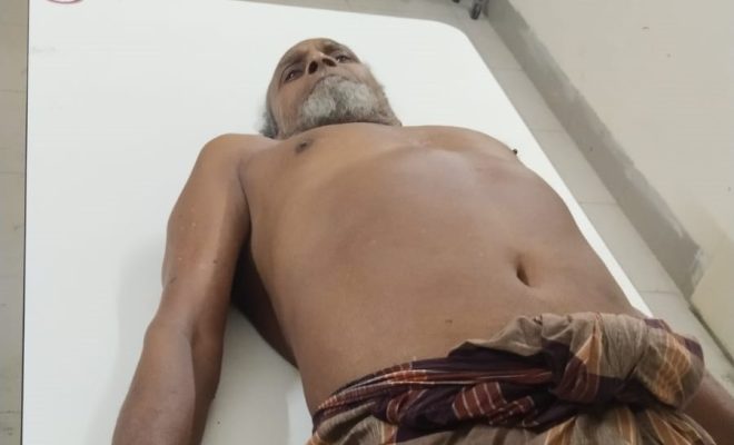 শেরপুরে মসজিদে ঢুকে সাবেক মুয়াজ্জিনকে মারধর, থানায় অভিযোগ