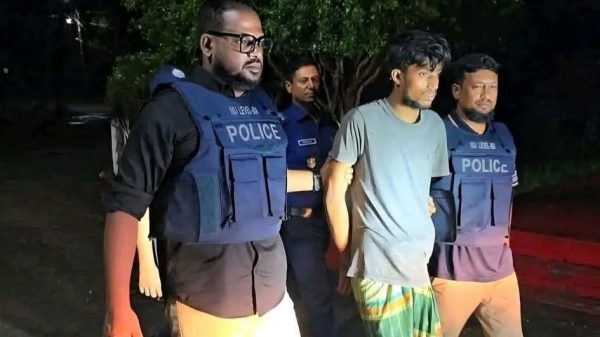 রাইড শেয়ারের 'যাত্রীরা হুশিয়ার!'