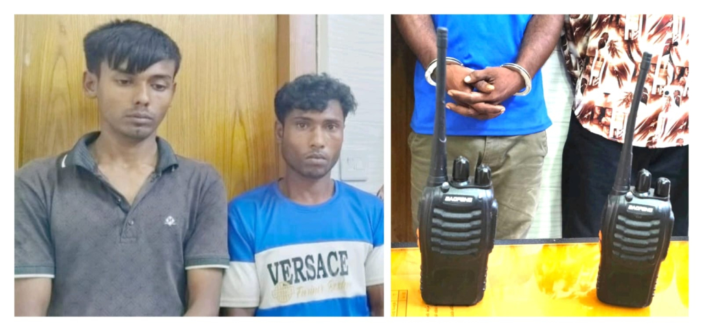 গাবতলীতে ভুয়া ডিবি চক্রের দুই সদস্য গ্রেপ্তার, ওয়াকিটকি উদ্ধার
