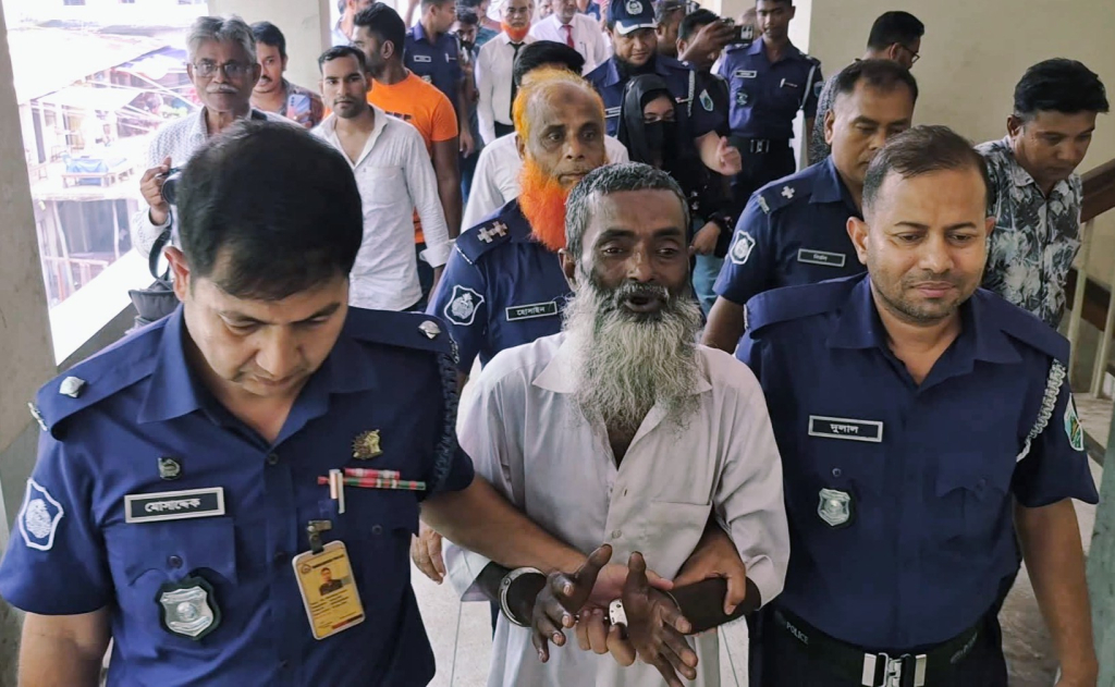 শিবগঞ্জে আলোচিত আনারুল হত্যা মামলায় একমাত্র আসামীর যাবজ্জীবন