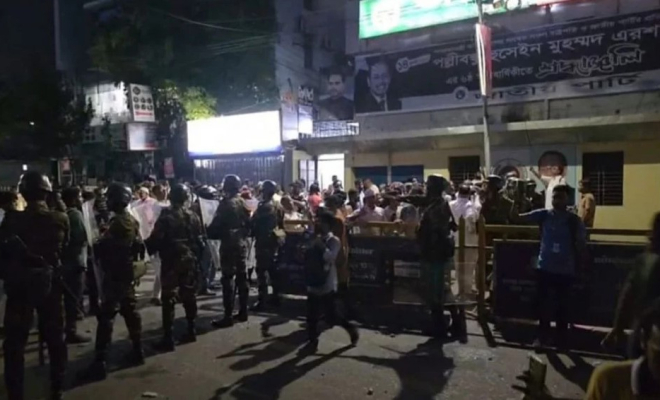 জাতীয় পার্টি-গণঅধিকার পরিষদ সংঘর্ষ, নিয়ন্ত্রণে পুলিশ-সেনা