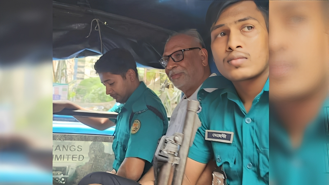 মঞ্চ ‘৭১ এর অনুষ্ঠান পণ্ড: সাবেক মন্ত্রী লতিফ সিদ্দিকী আটক