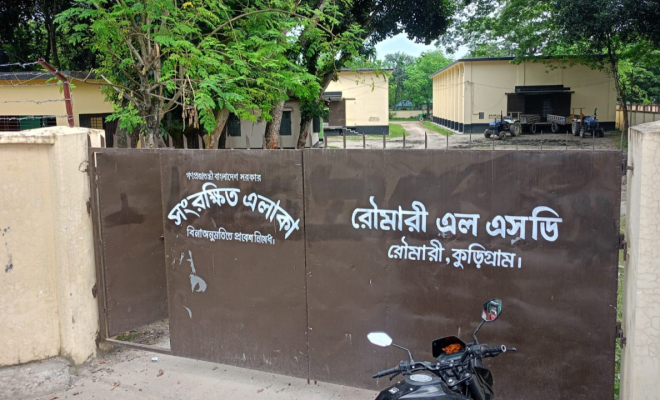 রৌমারীতে খাদ্যগুদাম কর্মকর্তার বিরুদ্ধে অর্থ আত্মসাতের অভিযোগ