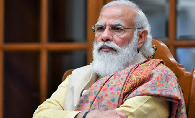 মোদি ম্যাজিক ম্লান,জনপ্রিয়তায় পতনের ইঙ্গিত