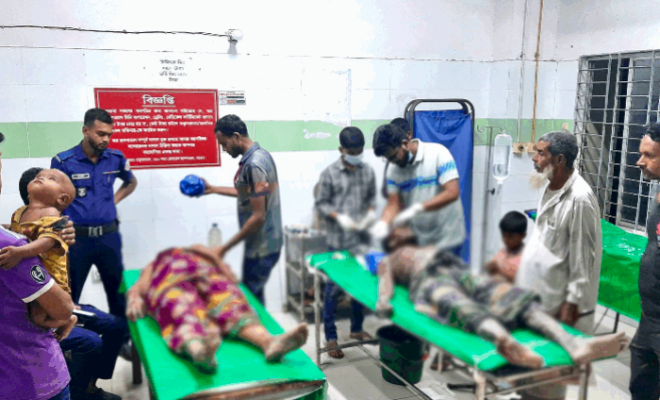 রগুনায় মাদক সেবনে বাধা দেওয়ায় স্বামী-স্ত্রীকে পিটিয়ে জখম