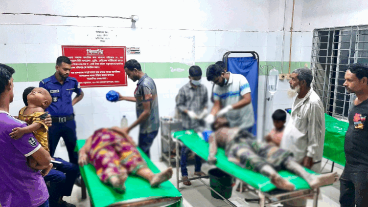 রগুনায় মাদক সেবনে বাধা দেওয়ায় স্বামী-স্ত্রীকে পিটিয়ে জখম