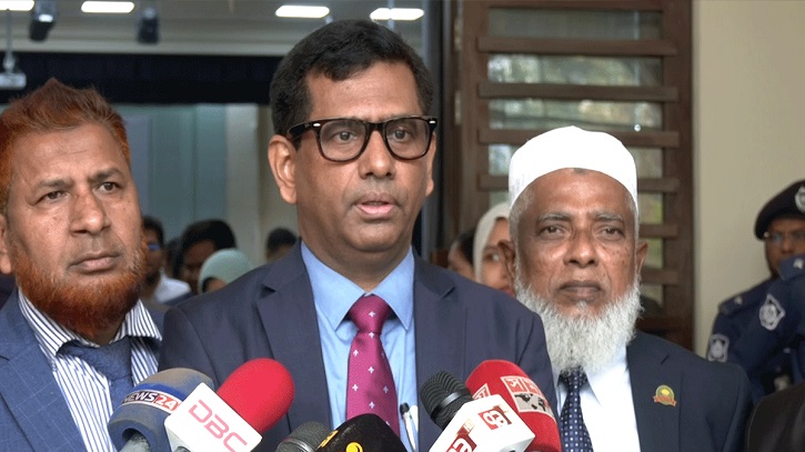 বিচারে সহযোগিতা: সেনাবাহিনীকে চিফ প্রসিকিউটরের ধন্যবাদ