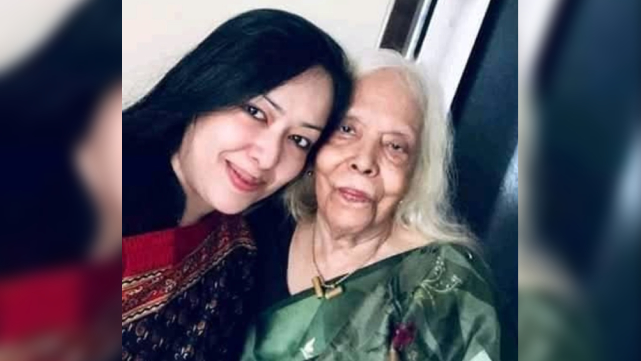 আমার আর আমার মায়ের মাঝে প্রতিনিয়ত চলে অদলবদলের খেলাঃ ব্যারিস্টার রুমিন ফারহানা