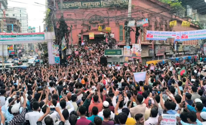 বিভাগ ঘোষণার দাবিতে কুমিল্লাবাসীর এক সপ্তাহের আল্টিমেটাম