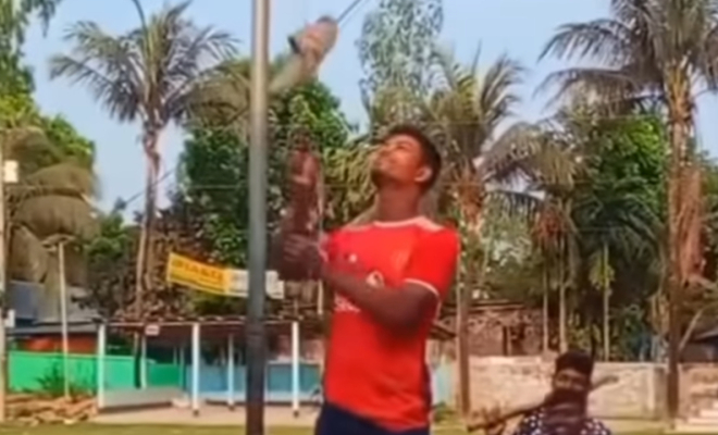 পতাকার দণ্ডে জুতা ওড়ানো: ভাইরাল ভিডিও, কলেজছাত্র আটক