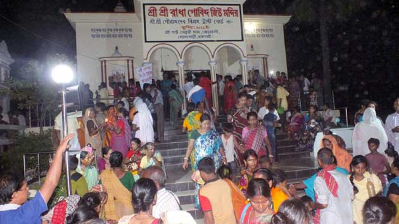 গোদাগাড়ীতে তিন দিনব্যাপী ঠাকুর নরোত্তম দাসের তিরোভাব তিথি মহোৎসব শেষ