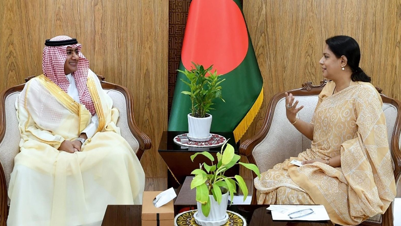 সবুজায়ন ও পানি ব্যবস্থাপনায় সৌদি সরকারের সহযোগিতা চাইলেন রিজওয়ানা হাসান