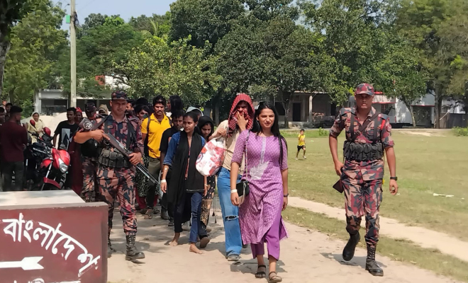 তৃতীয় লিঙ্গ, নারী-পুরুষসহ ৬০ জনকে হস্তান্তর করেছে বিএসএফ