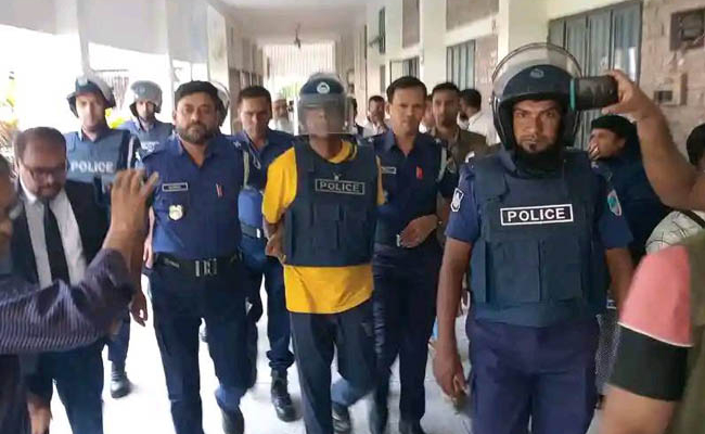 নড়াইলে সাবেক এমপি আ’লীগ নেতা মুক্তির জামিন নামঞ্জুর, কারাগারে প্রেরণ